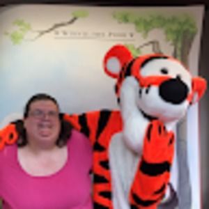 Meet your Posher, April